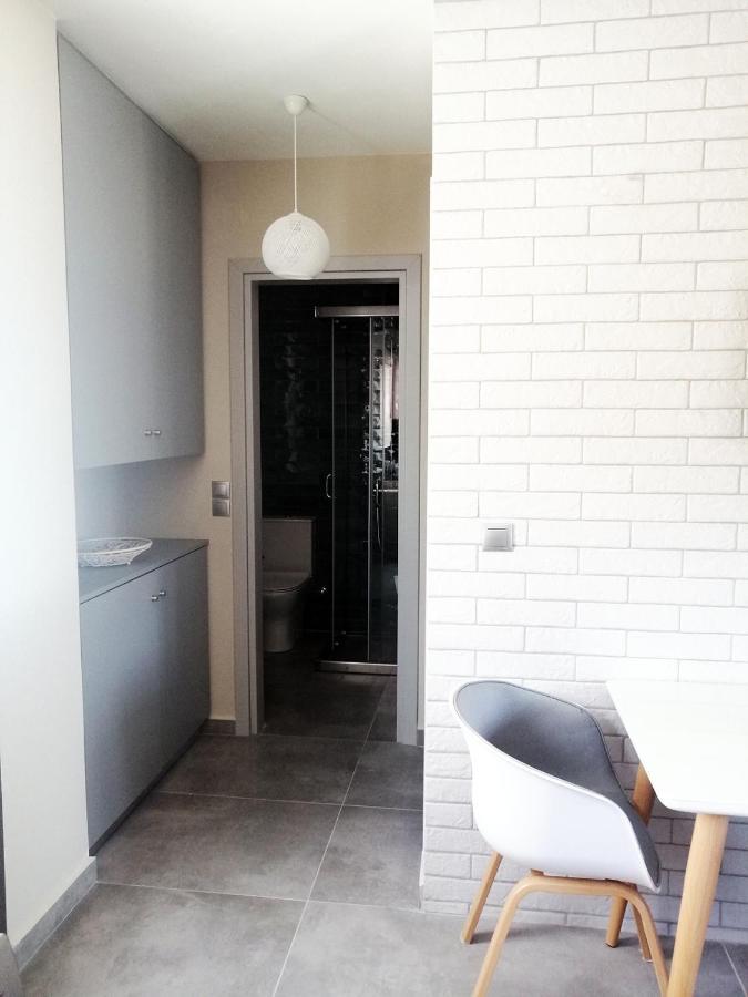 Serenity Superior Suite Apartment 아르고스톨리온 외부 사진